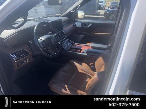 PRISTINE WHITE METALLIC 3C 2023 Lincoln Navigator RESERVE