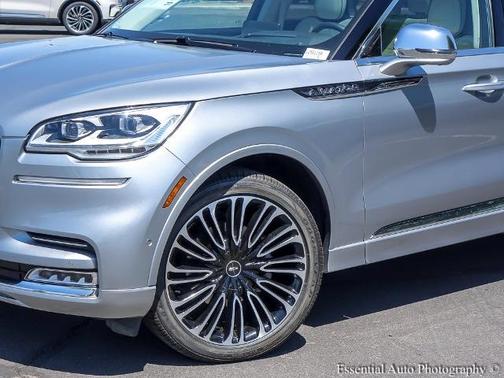 2020 Lincoln Aviator BLACK LABEL