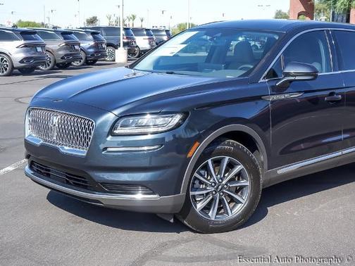 2021 Lincoln Nautilus STANDARD