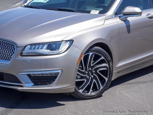 2020 Lincoln MKZ RESERVE
