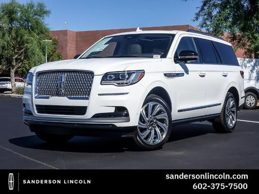 PRISTINE WHITE METALLIC 3C 2023 Lincoln Navigator RESERVE