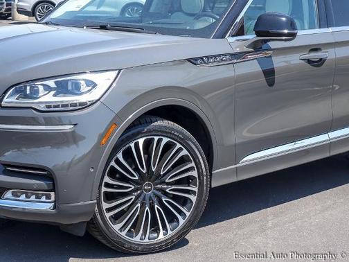 2023 Lincoln Aviator BLACK LABEL