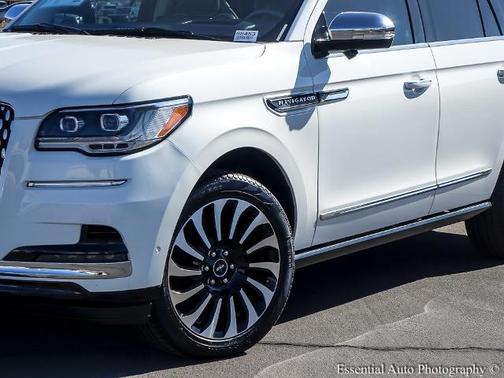 2022 Lincoln Navigator BLACK LABEL