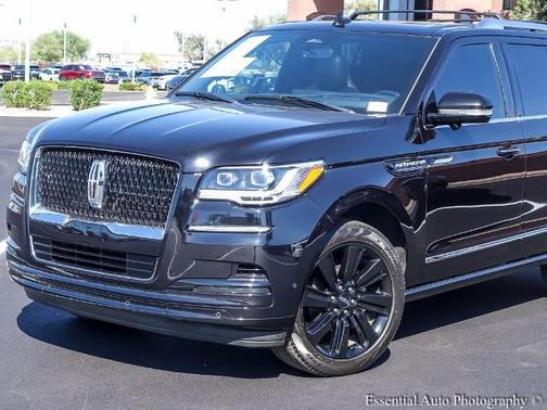 INFINITE BLACK 2023 Lincoln Navigator RESERVE