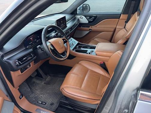 2022 Lincoln Aviator BLACK LABEL