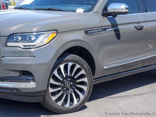 2022 Lincoln Navigator BLACK LABEL