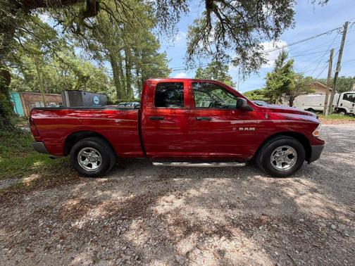 Inferno Red Crystal Pearlcoat 2009 Dodge Ram 1500 ST Quad Cab