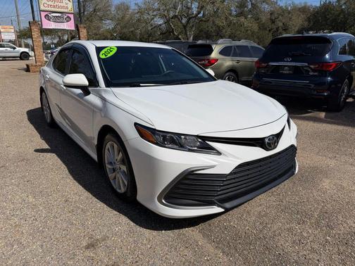 2021 Toyota Camry LE