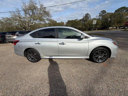 2016 Nissan Sentra SR