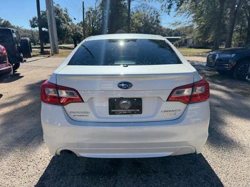 2017 Subaru Legacy Base