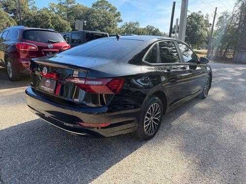 2021 Volkswagen Jetta 1.4T R-Line