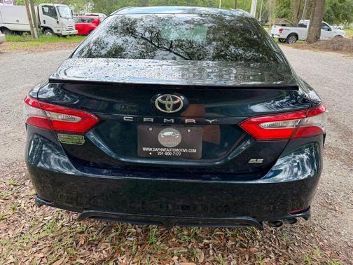 Galactic Aqua Mica 2018 Toyota Camry SE