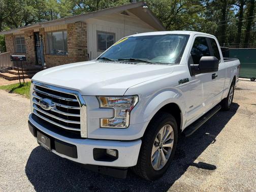 Oxford White 2017 Ford F-150 XL