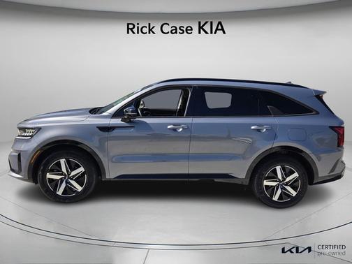 2023 Kia Sorento S FWD