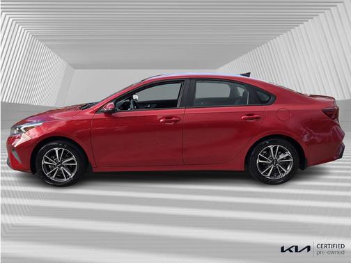 2023 Kia Forte LXS IVT