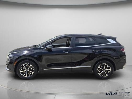 Ebony Black 2024 Kia Sportage EX FWD
