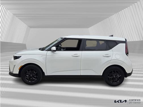 2023 Kia Soul LX IVT