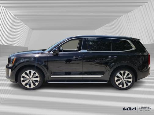 2022 Kia Telluride S FWD