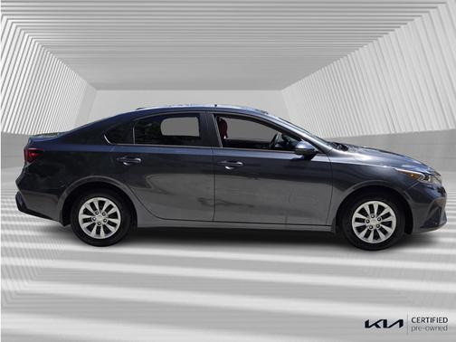 2024 Kia Forte LX IVT