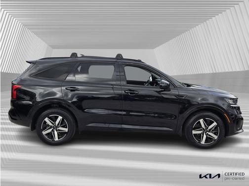 2023 Kia Sorento S FWD