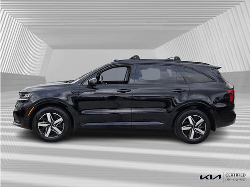2023 Kia Sorento S FWD