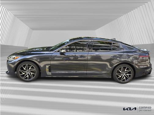 2022 Kia Stinger GT-LINE RWD
