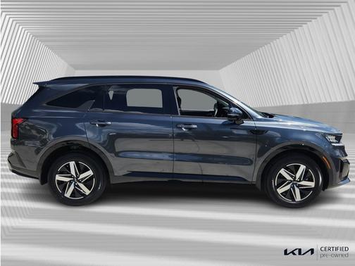 2023 Kia Sorento S FWD