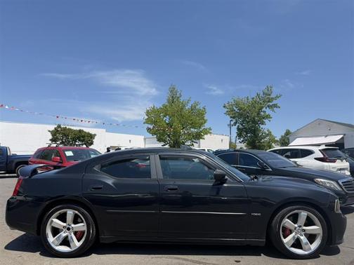 Black 2007 Dodge Charger SRT8