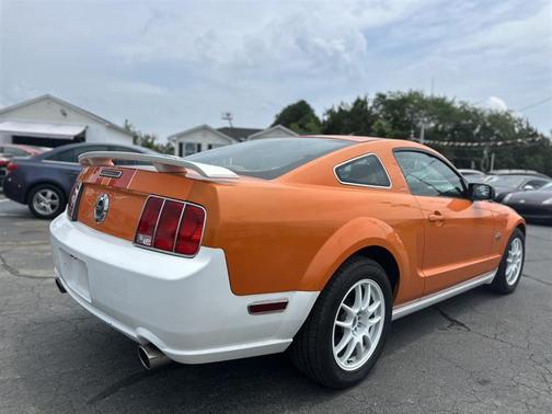 2005 Ford Mustang GT