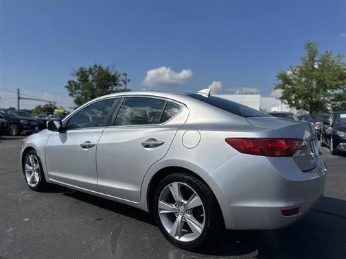 2014 Acura ILX 2.0L Technology