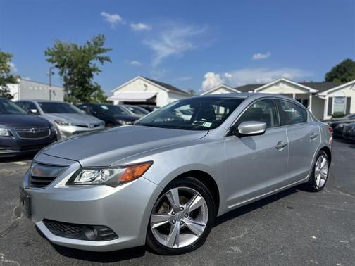 2014 Acura ILX 2.0L Technology