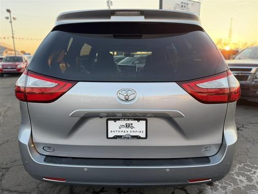 2015 Toyota Sienna LTD/XLE/XLE PREMIUM/LTD