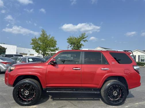 2018 Toyota 4Runner SR5/SR5 PREMIUM/LIMITED