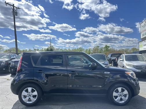 2018 Kia Soul Base