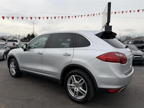 2012 Porsche Cayenne S