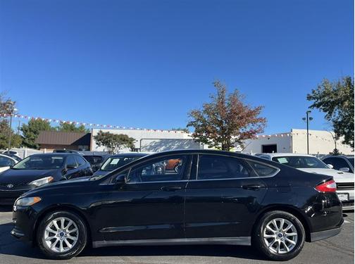 2016 Ford Fusion S