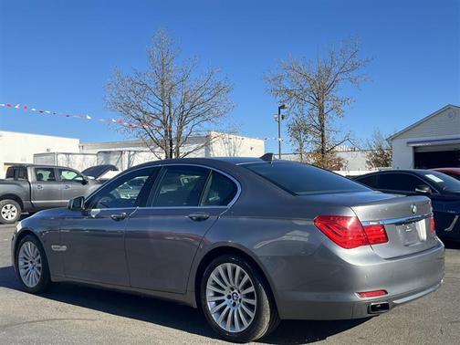 2009 BMW 750 i