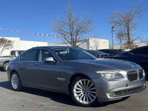 2009 BMW 750 i