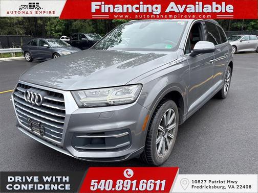 Graphite Gray Metallic 2017 Audi Q7 3.0T Premium Plus