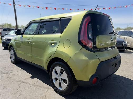 2016 Kia Soul Base