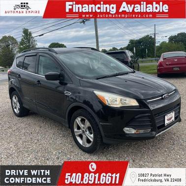 Black 2015 Ford Escape SE
