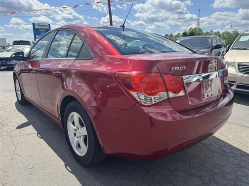 Red 2011 Chevrolet Cruze 1FL