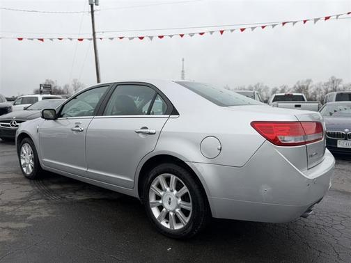 2010 Lincoln MKZ Base
