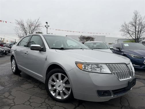 2010 Lincoln MKZ Base