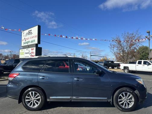 2015 Nissan Pathfinder SL