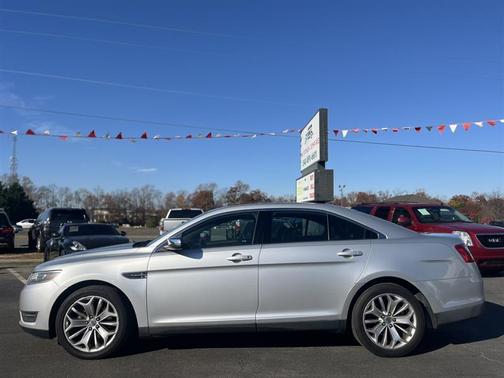 2015 Ford Taurus Limited