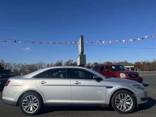 2015 Ford Taurus Limited
