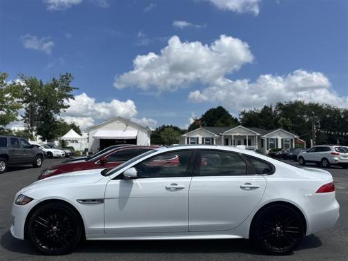 2016 Jaguar XF 35t R-Sport
