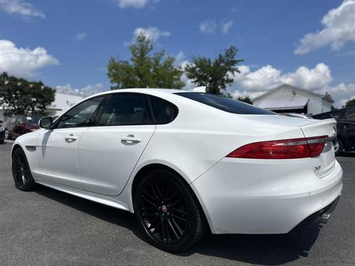 2016 Jaguar XF 35t R-Sport