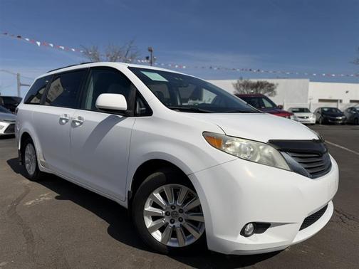 2011 Toyota Sienna Limited